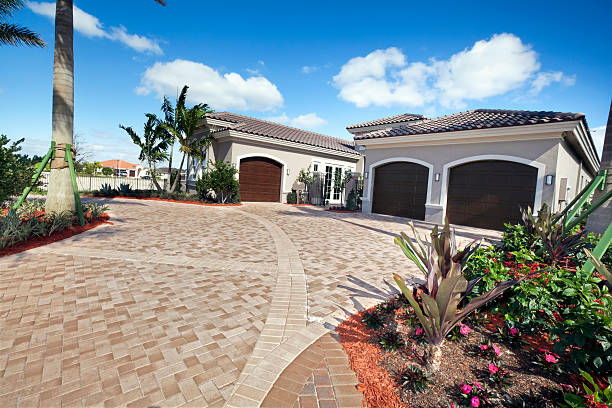 Best Affordable Driveway Paving  in Los Angeles, CA